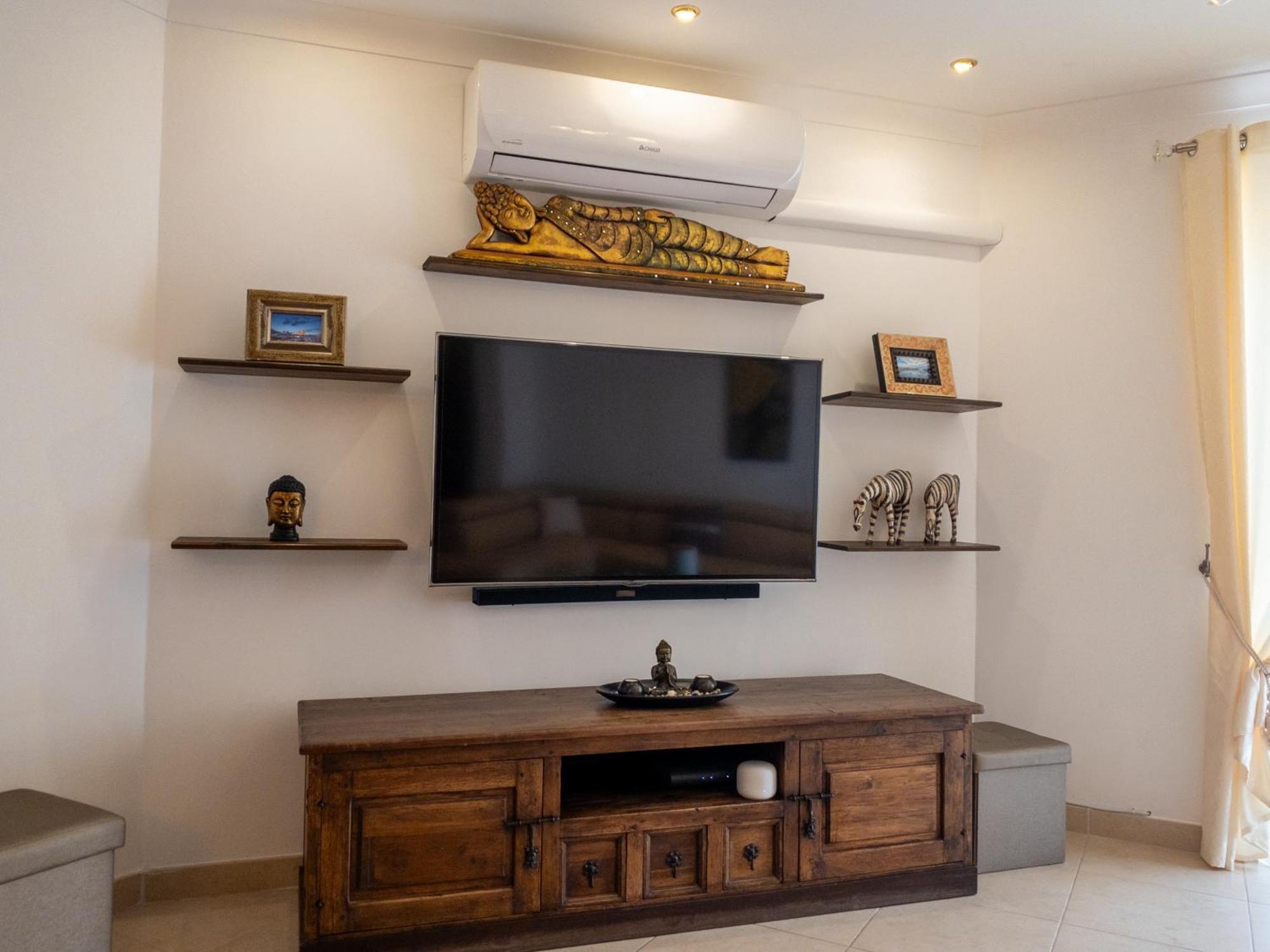 Kimray Boutique Apartment - Indulge In Comfort, Embrace Tranquility Marsaskala Bagian luar foto